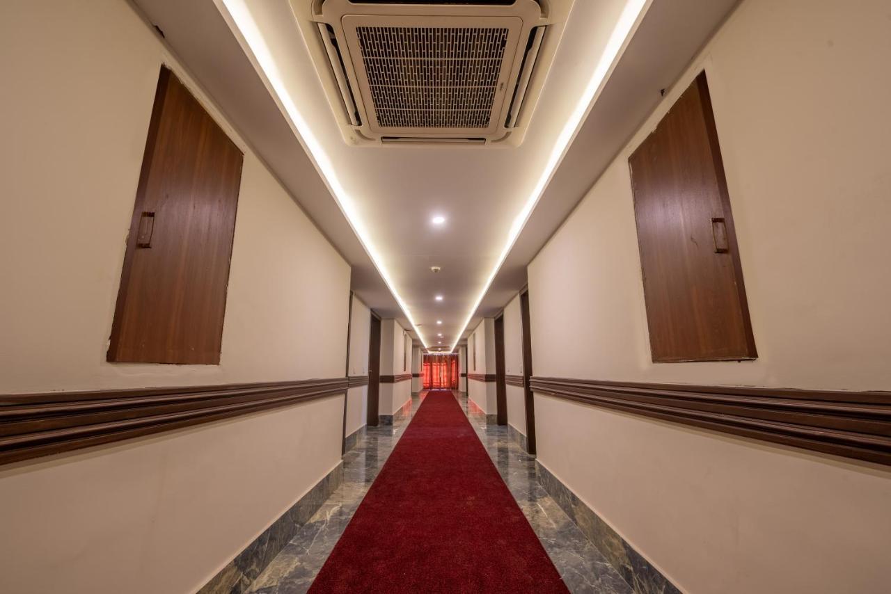 Legend Hotel Islamabad Esterno foto
