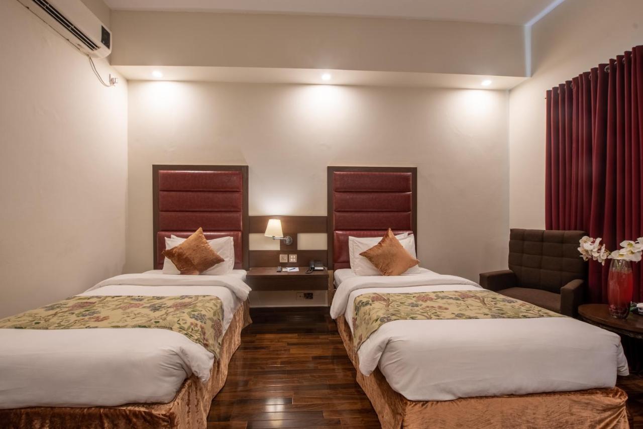Legend Hotel Islamabad Esterno foto