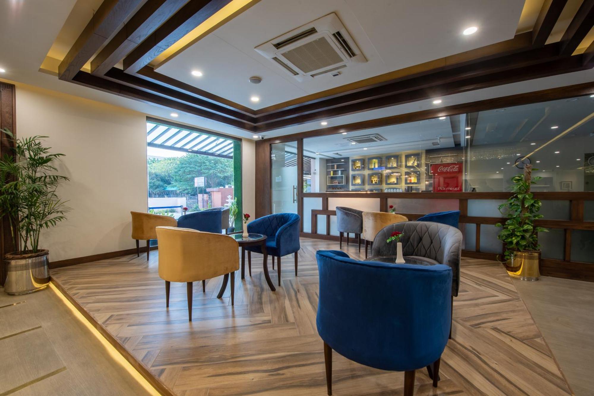 Legend Hotel Islamabad Esterno foto