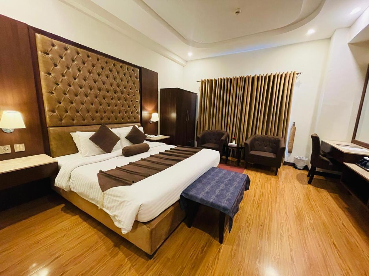 Legend Hotel Islamabad Esterno foto