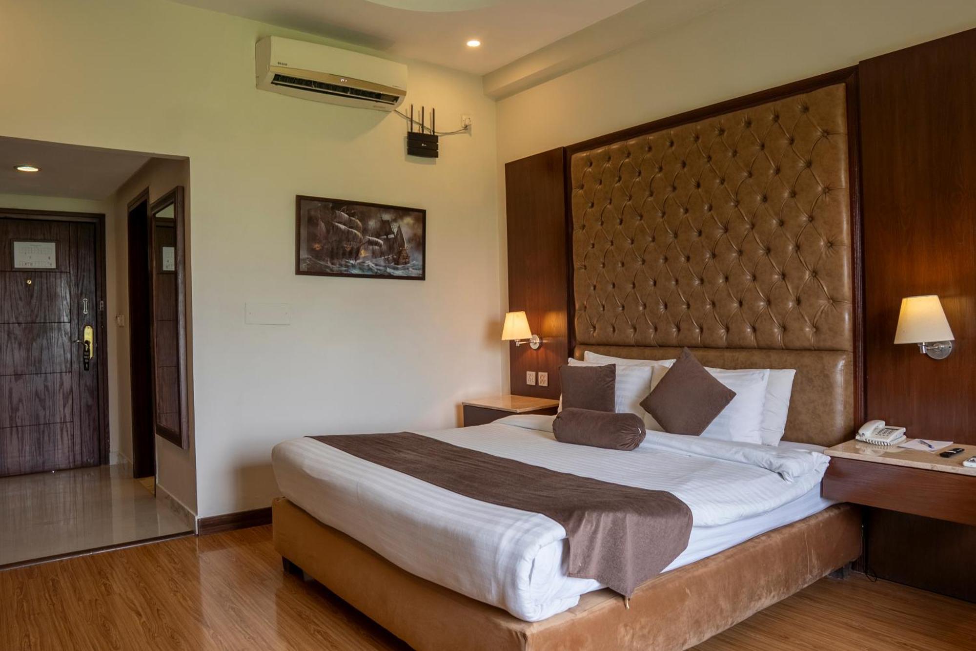 Legend Hotel Islamabad Esterno foto